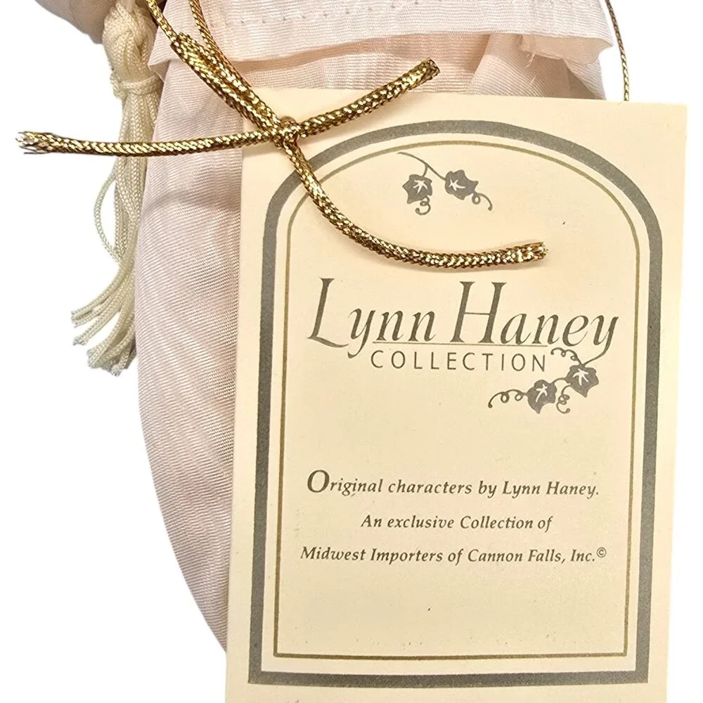 Lynn Haney add touch